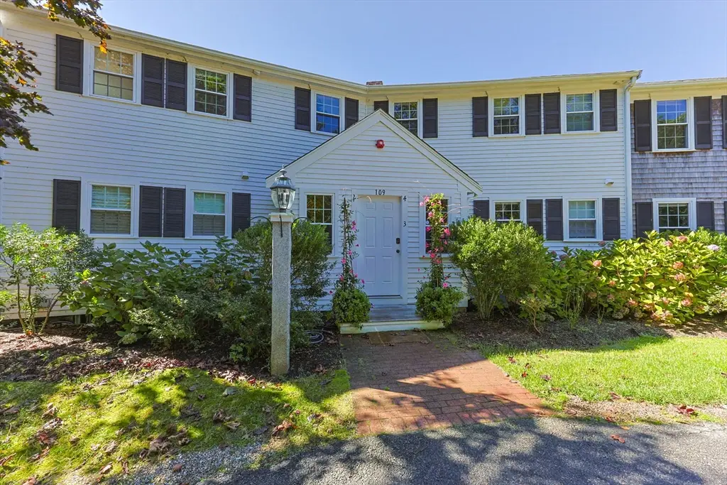109 Misty Meadow Ln #4, North Chatham, MA 02650 - #1