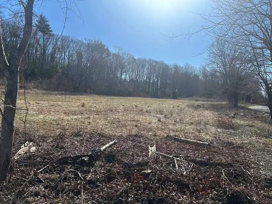 6 Sabin St, Belchertown, MA 01007 - #2