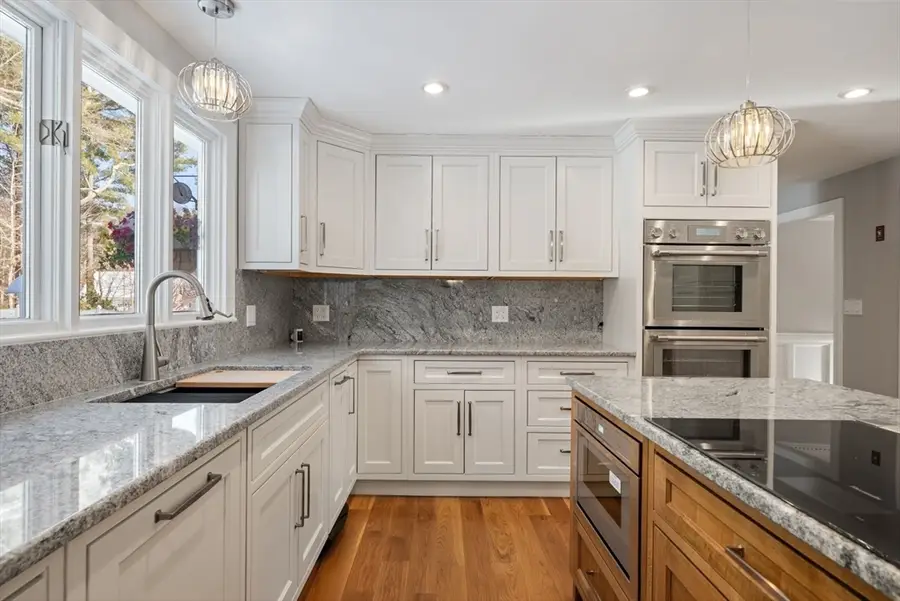 152 Prospect St, Hingham, MA 02043 - #3