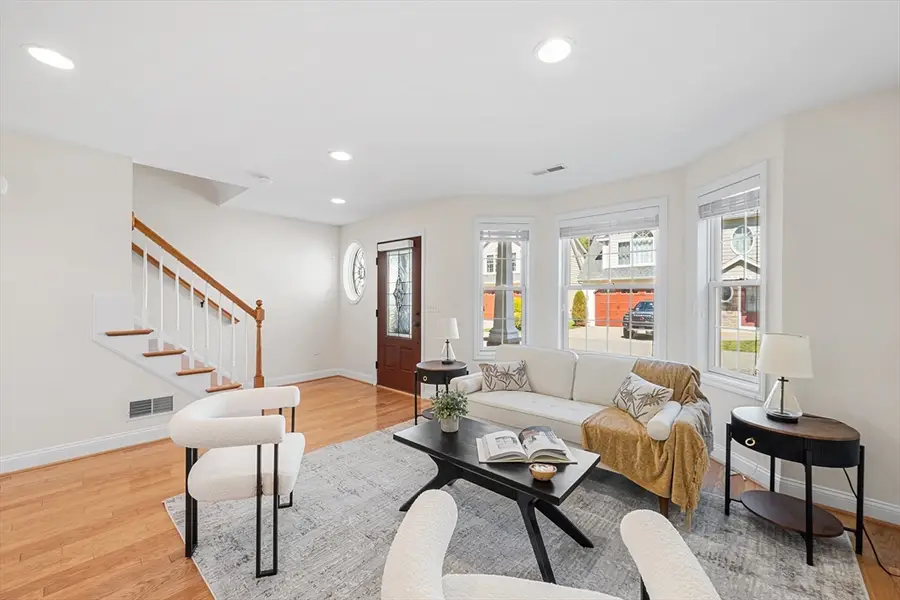 4 Kensington Way #4, Tewksbury, MA 01876 - #2