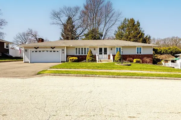 256 Tolpa Circle, Chicopee, MA 01020