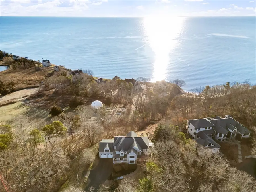 318 Center Hill Rd, Plymouth, MA 02360 - #3