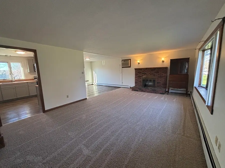 1373 Center St, Ludlow, MA 01056 - #3