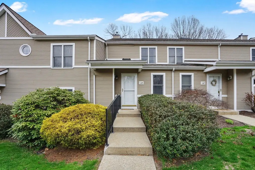 61 Abbey Memorial Dr #145, Chicopee, MA 01020 - #1