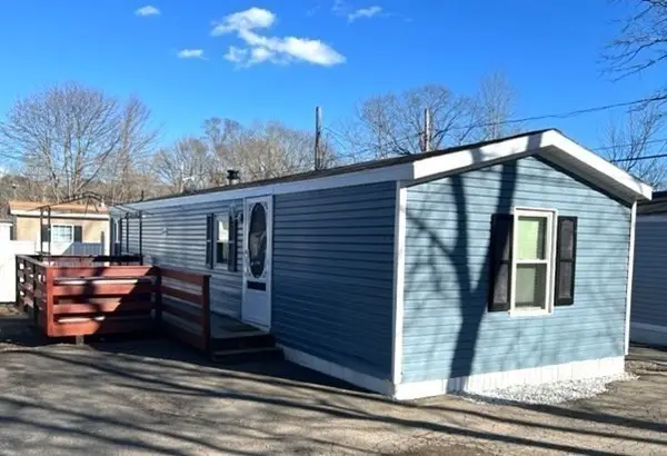 1156 Park St #14, Stoughton, MA 02072