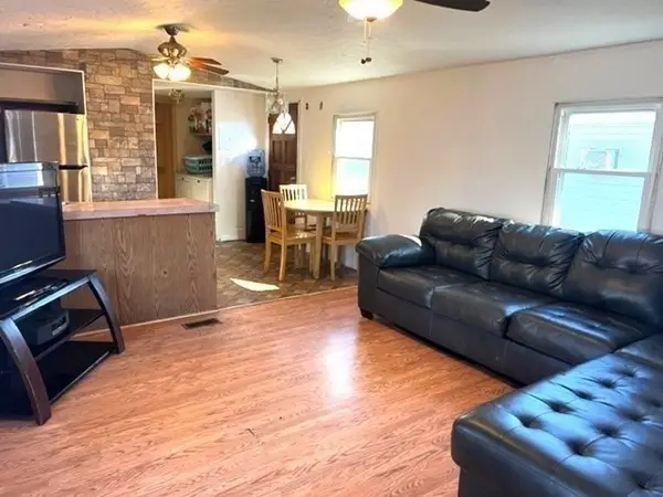 1156 Park St #14, Stoughton, MA 02072 - #2