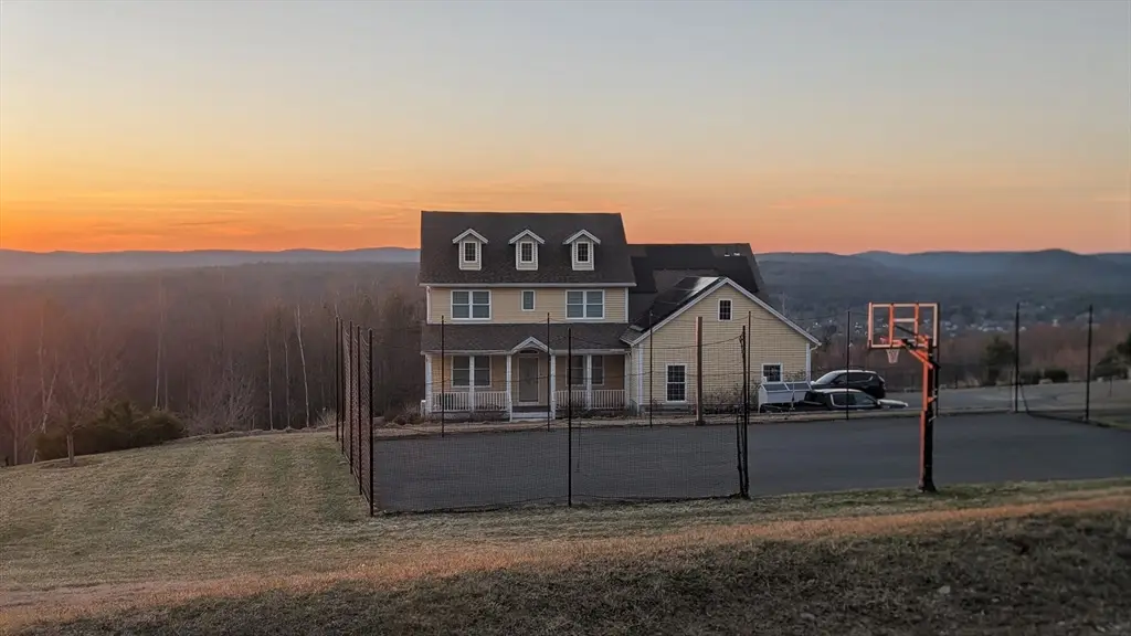 456 Ridge Rd, Athol, MA 01331 - #1