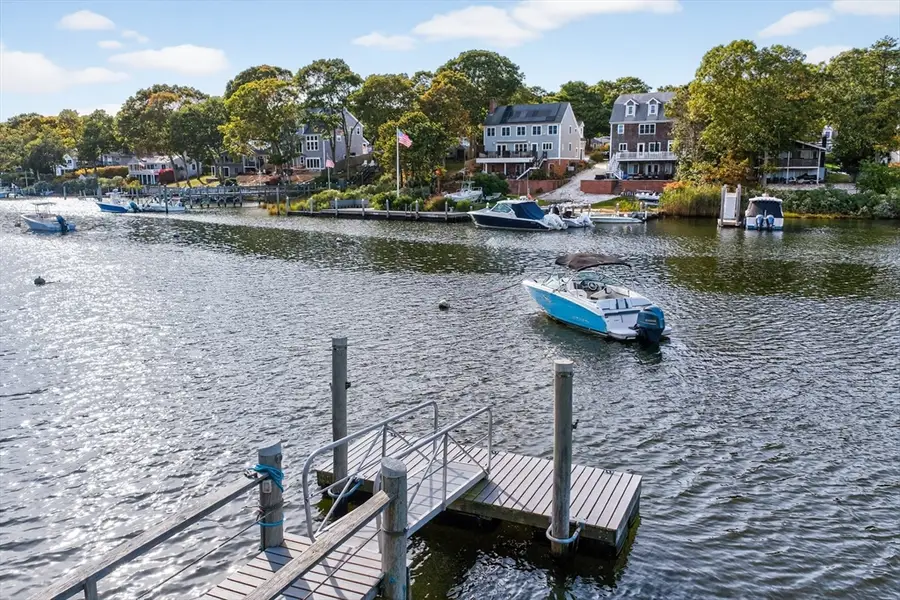 23 Childs River Rd, East Falmouth, MA 02536 - #3