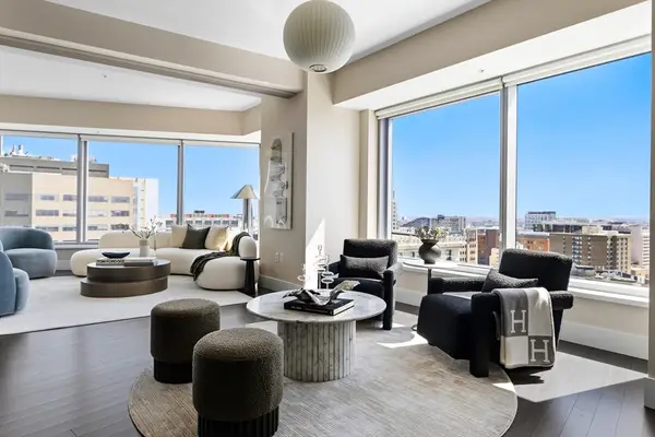 110 Stuart St #18H, Boston, MA 02116