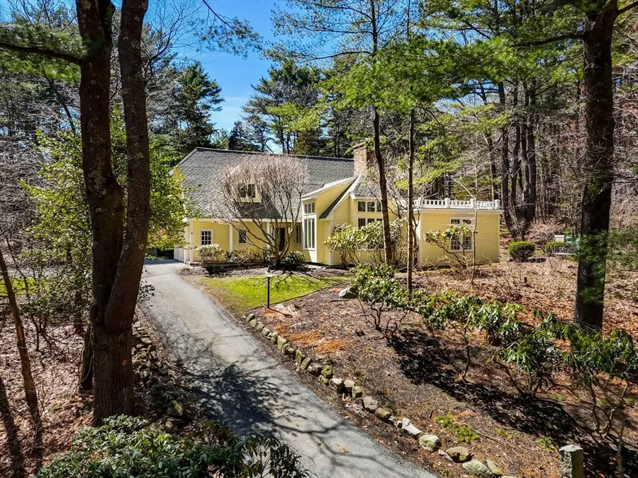 16 Beaver Pond Rd, Beverly, MA 01915 - #2