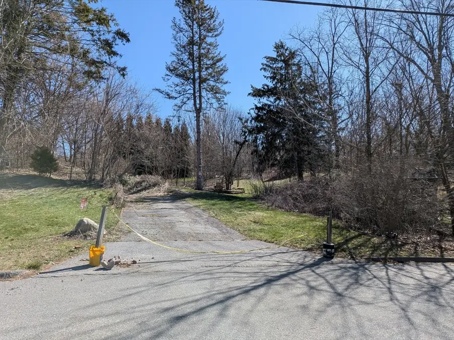 78 Leeds St, Worcester, MA 01606 - #2