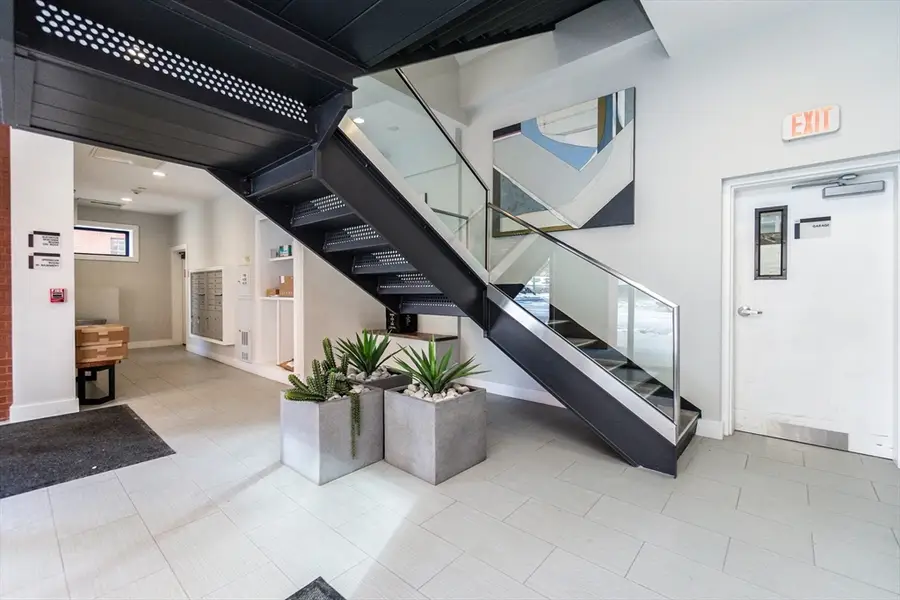 39 A Street #8, Boston, MA 02127 - #3