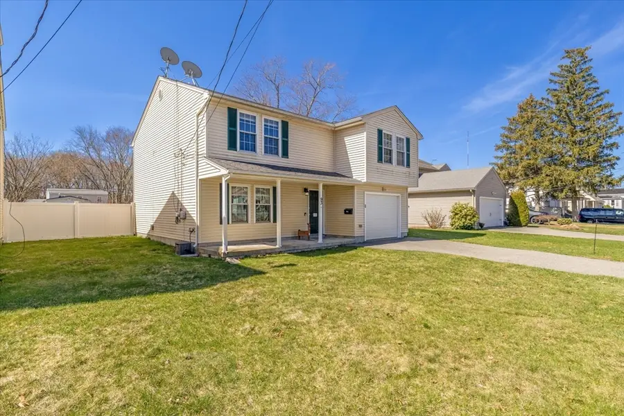 93 Hobson Ave, East Providence, RI 02914 - #2