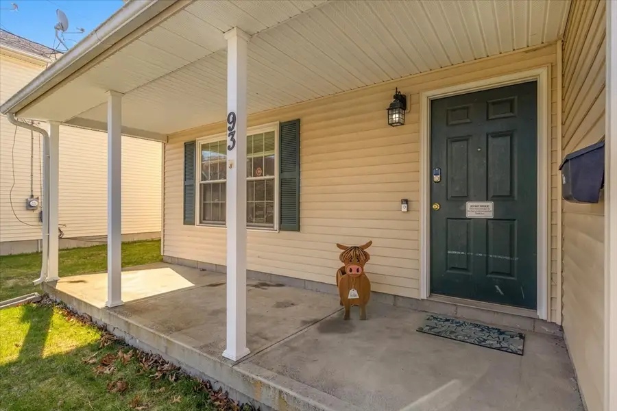 93 Hobson Ave, East Providence, RI 02914 - #3