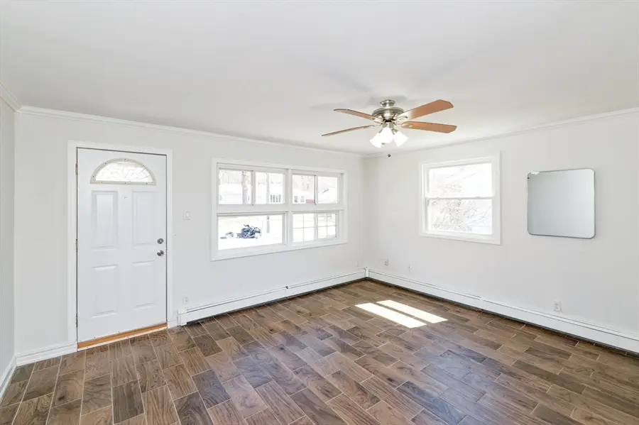 35 Marion St, Holbrook, MA 02343 - #3