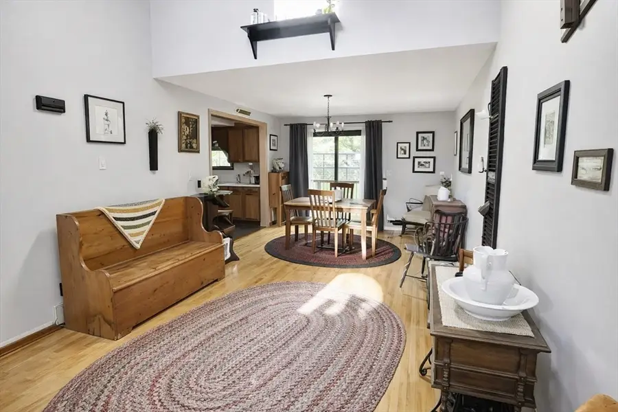 6 Carol Dr #6, Oxford, MA 01540 - #3