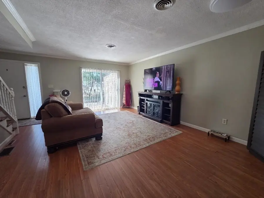 1 Markham Circle #D, Ayer, MA 01432 - #2