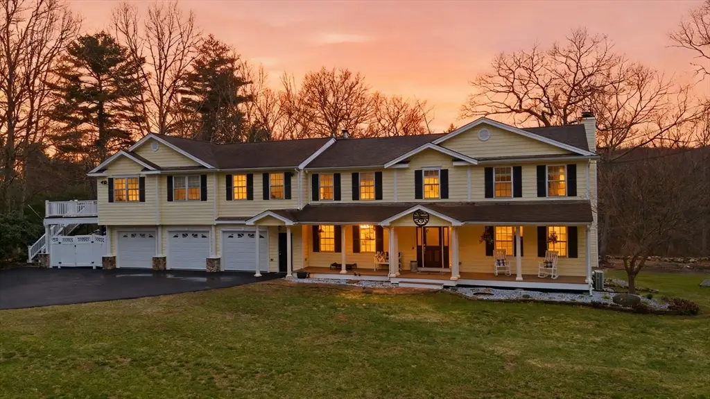71 Rolling Hill Dr, Exeter, RI 02822 - #1