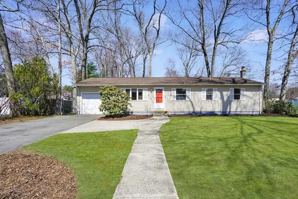 70 Quentin Rd, Springfield, MA 01129