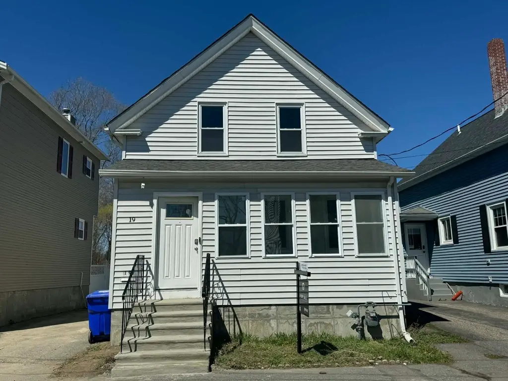 19 Weir Ave, Taunton, MA 02780 - #1