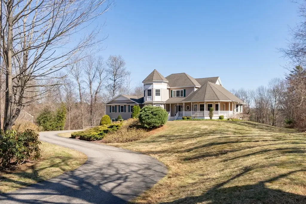 155 Rawson St, Leicester, MA 01524 - #1