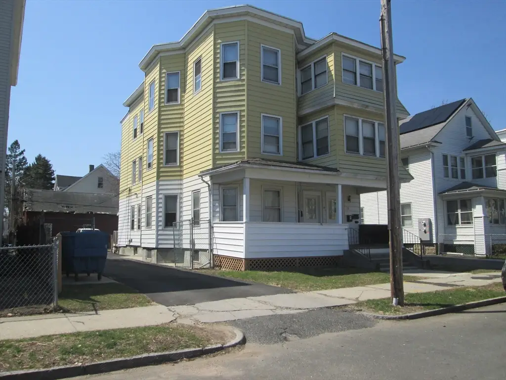 68-72 Mooreland St, Springfield, MA 01104 - #1