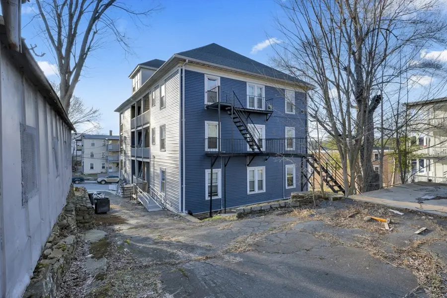 99 Cross St, Southbridge, MA 01550 - #3