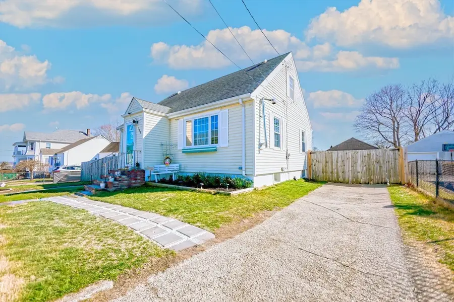 103 Chicago St, Fall River, MA 02721 - #2