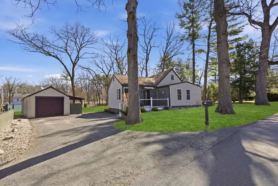 25 Sunset Ave, South Hadley, MA 01075 - #2