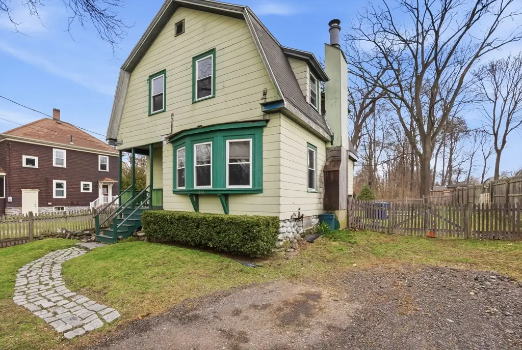 513 Maple St, Danvers, MA 01923 - #1