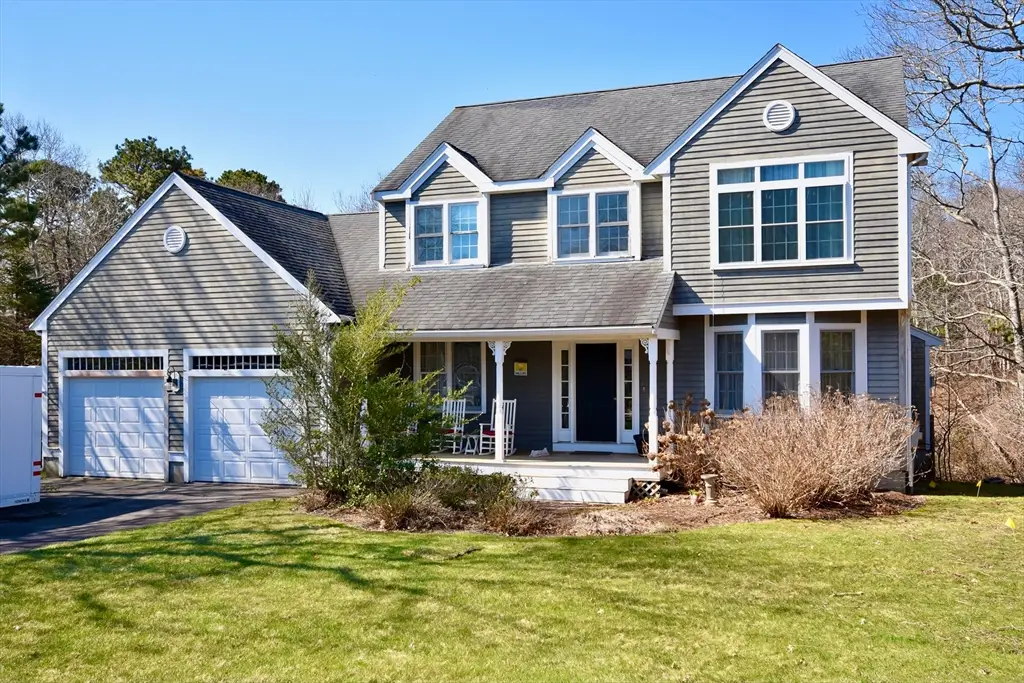 11 Oak Bluff Rd, Sagamore Beach, MA 02562 - #1