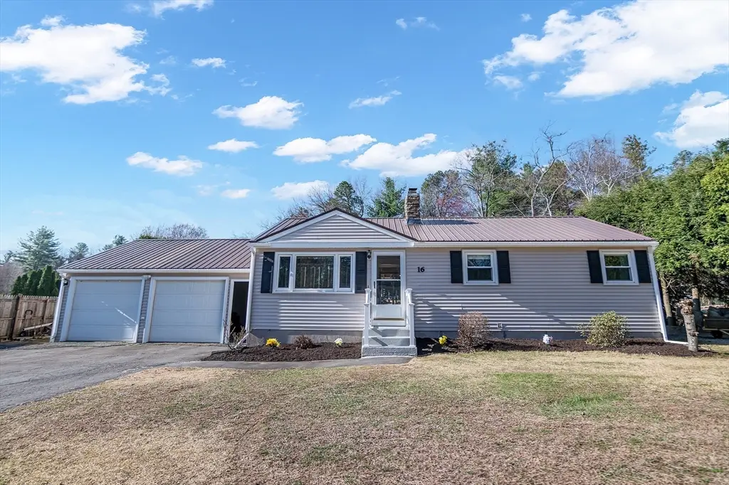 16 Shaggbark Drive, Southwick, MA 01077 - #1
