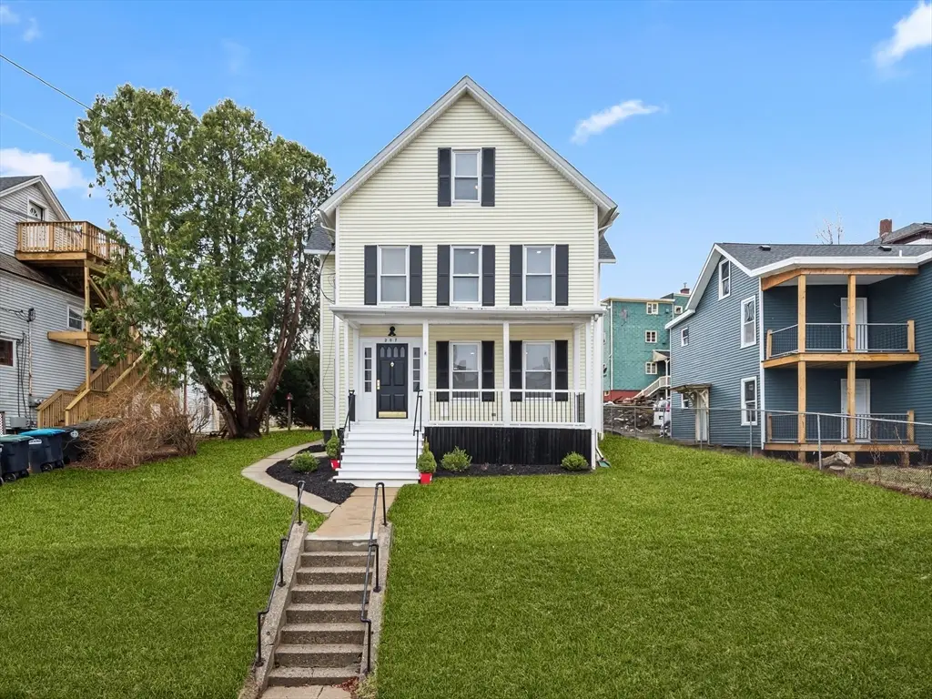 207 Hamilton St, Southbridge, MA 01550 - #1