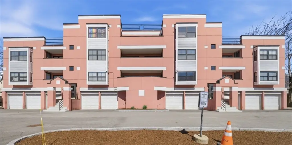 60-R Gibson St #B1, Boston, MA 02122 - #1