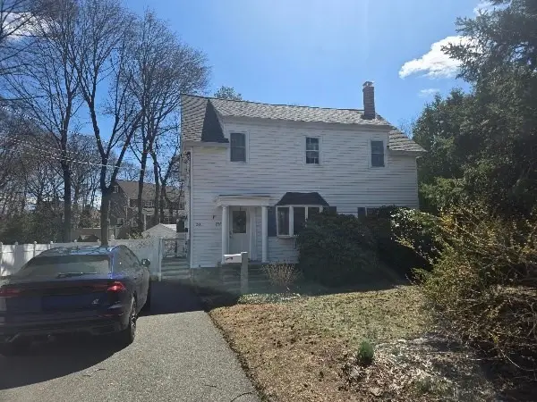 279 Osgood St, North Andover, MA 01845