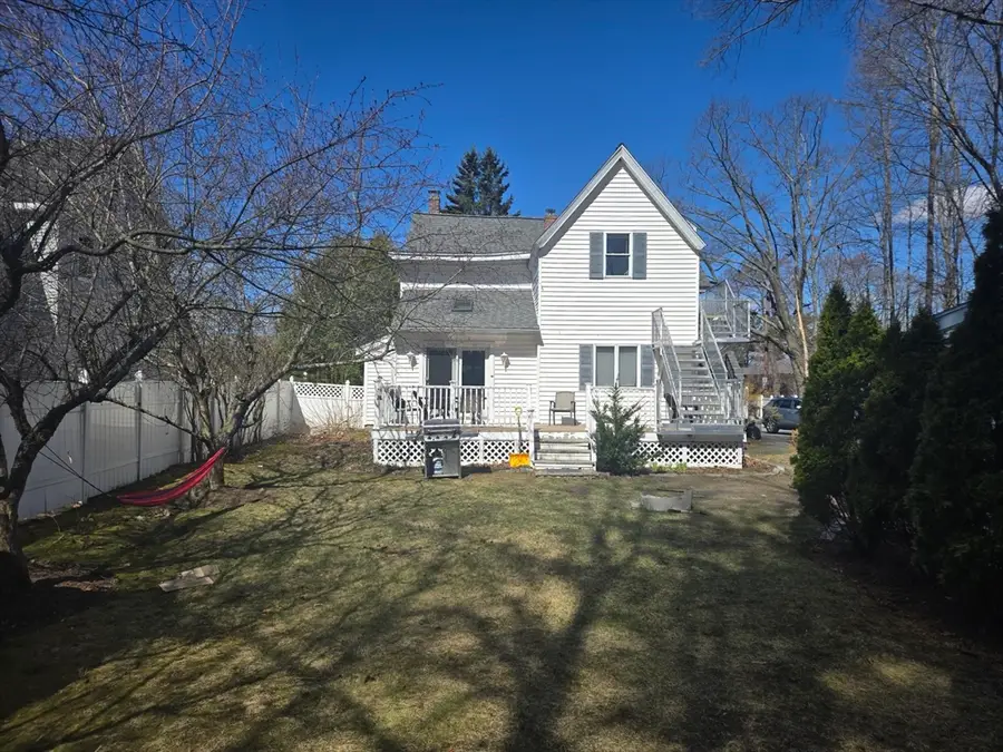 279 Osgood St, North Andover, MA 01845 - #3