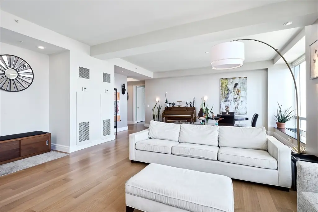 2 Avery #31 A&B, Boston, MA 02111 - #1