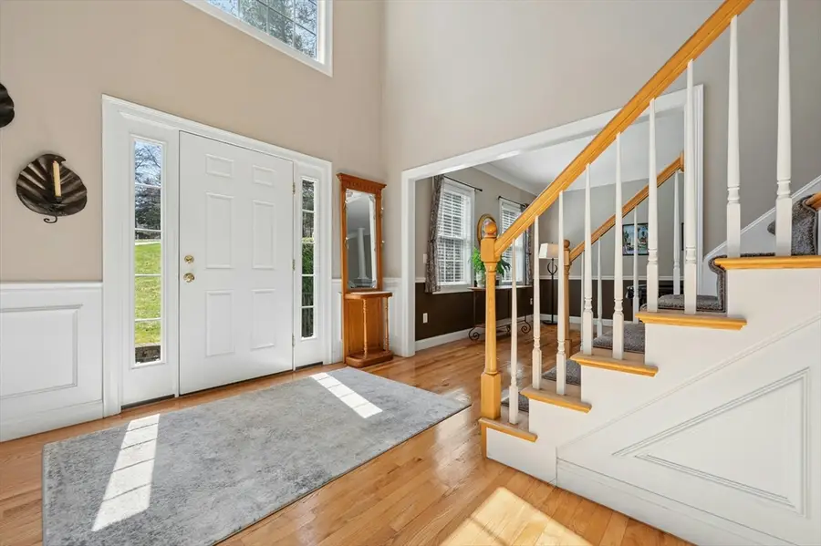 320 Lincoln Circle, Northbridge, MA 01534 - #3