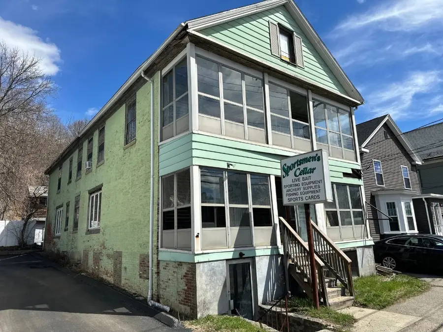 552 Main Street, Sturbridge, MA 01518 - #2