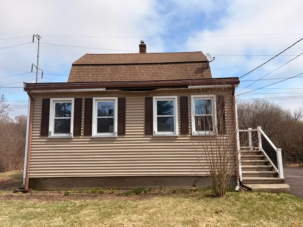 33 Hayes Ave, Whitman, MA 02382 - #1