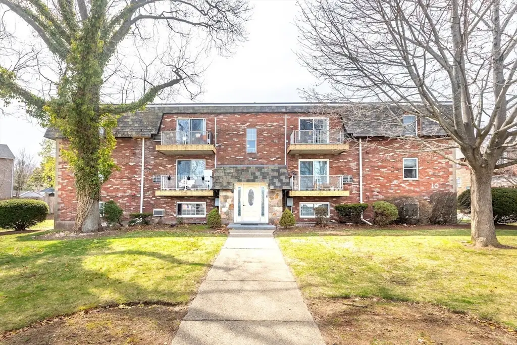 10 Skyline Dr #7, Braintree, MA 02184 - #1