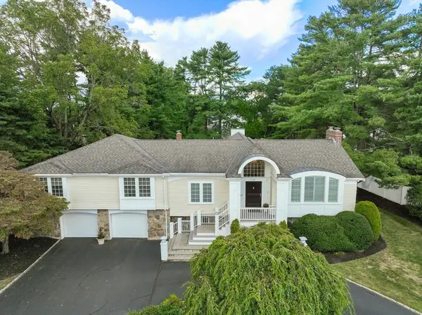 11 Mosley Road, Newton, MA 02459