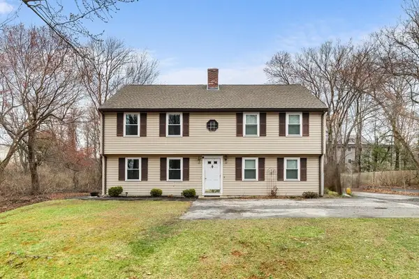 35 Wood Ave #35, North Andover, MA 01845