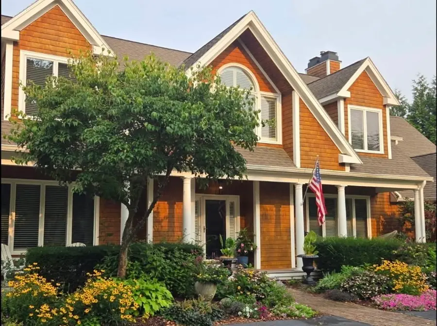 5 Pegan Ln, Natick, MA 01760 - #3