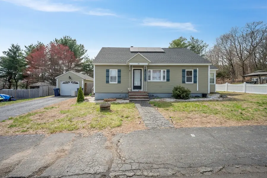 34 Bouchard Ave, Dracut, MA 01826 - #2