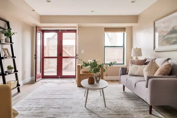 71 Fulkerson St. #102, Cambridge, MA 02141