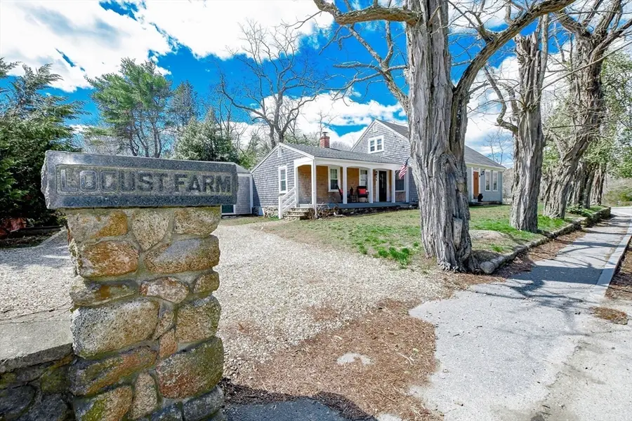 586-A Front Street, Marion, MA 02738 - #2