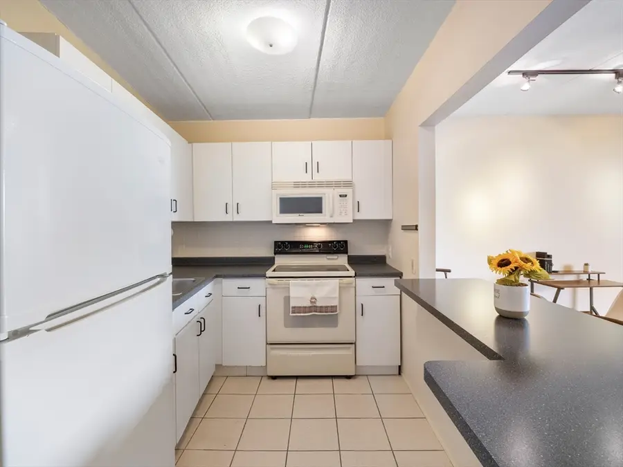 200 Swanton St #717, Winchester, MA 01890 - #3