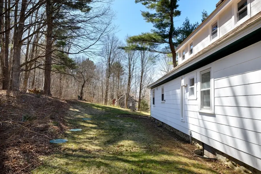 40 Warren Rd, Brimfield, MA 01010 - #3