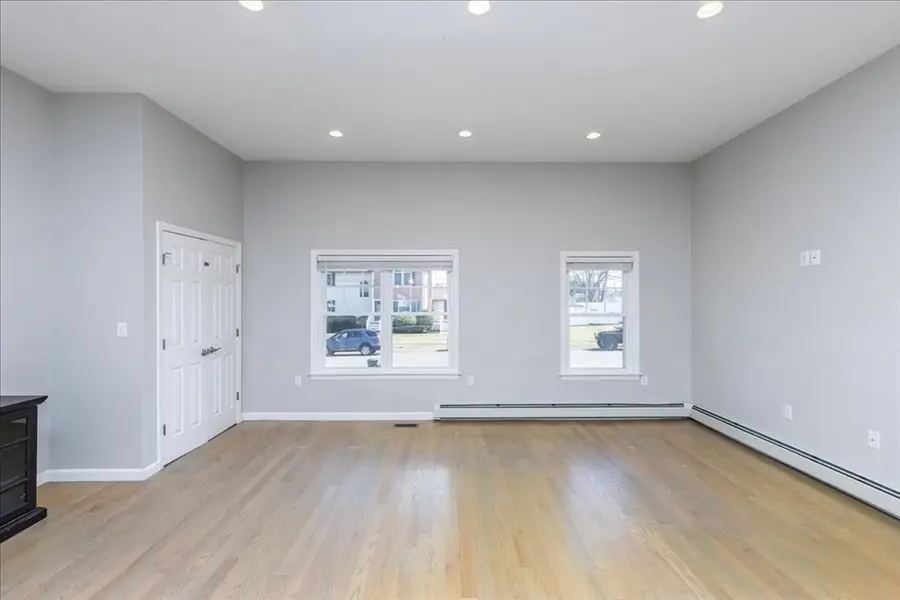 8 Dana Rd, Peabody, MA 01960 - #3